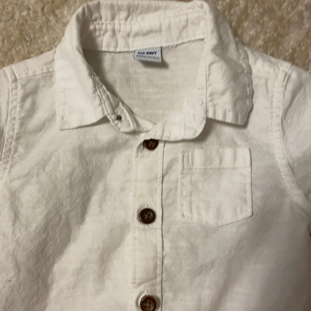 Like New! Baby Boys Old Navy Polo Style Romper and button down bundle!